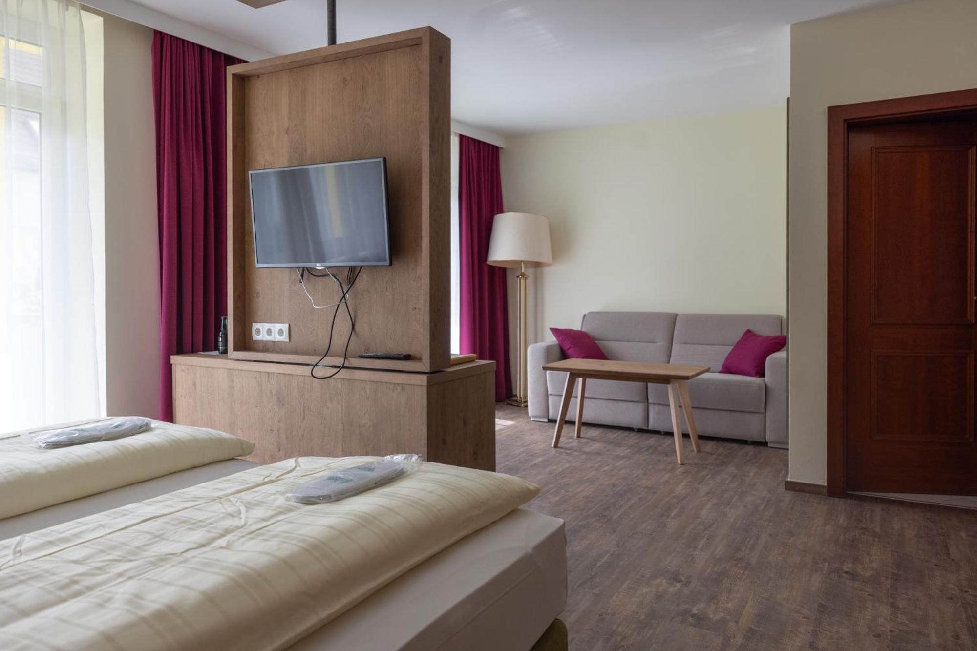 Parkhotel Bad Schallerbach Dış mekan fotoğraf