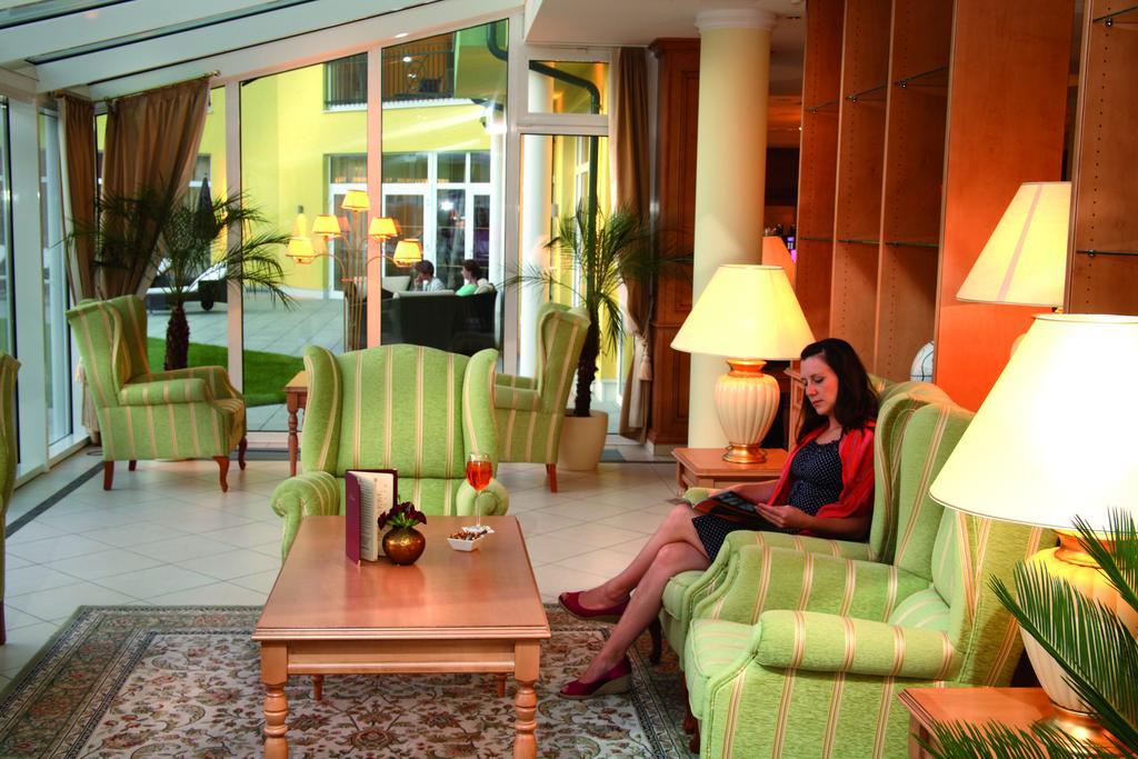 Parkhotel Bad Schallerbach Dış mekan fotoğraf