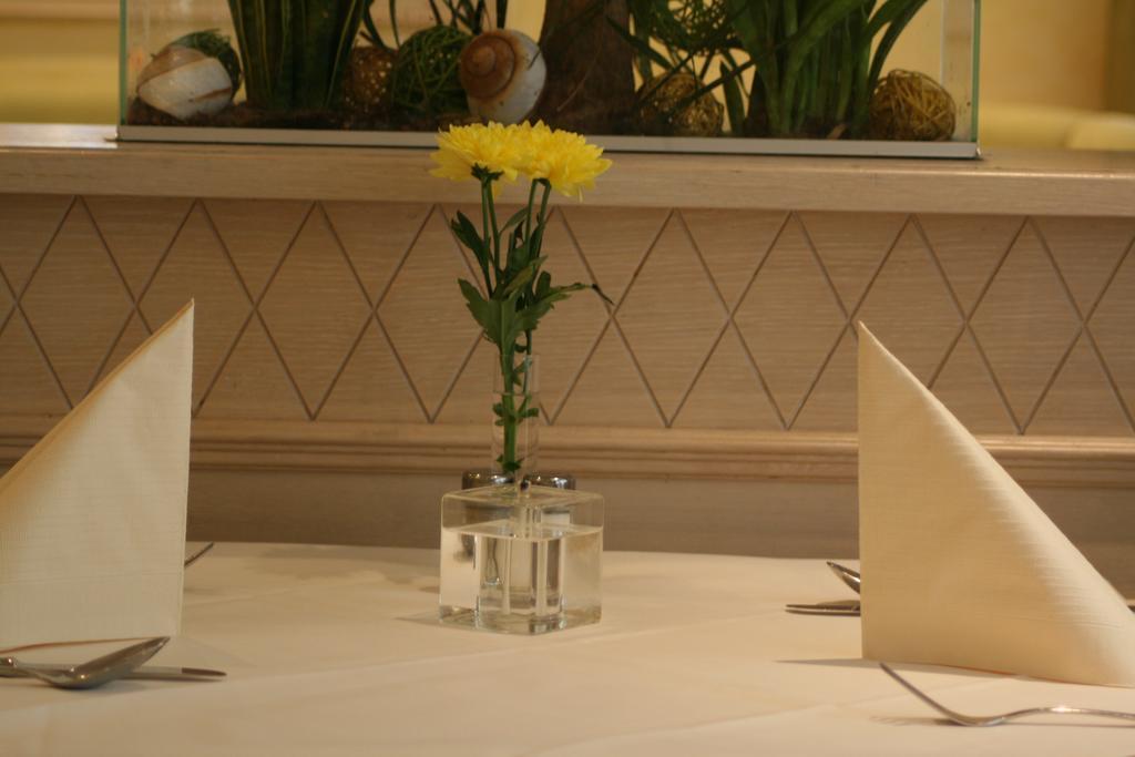 Parkhotel Bad Schallerbach Dış mekan fotoğraf