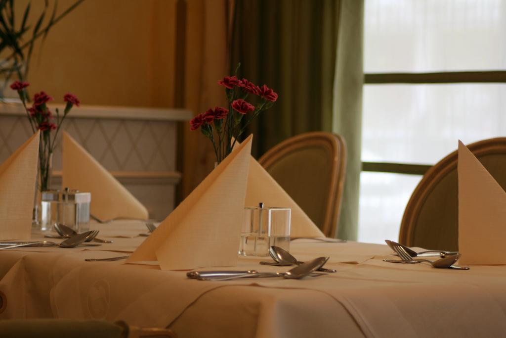 Parkhotel Bad Schallerbach Dış mekan fotoğraf